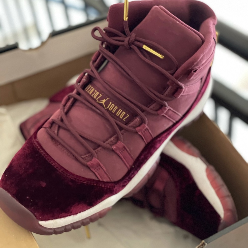 Air Jordan 11